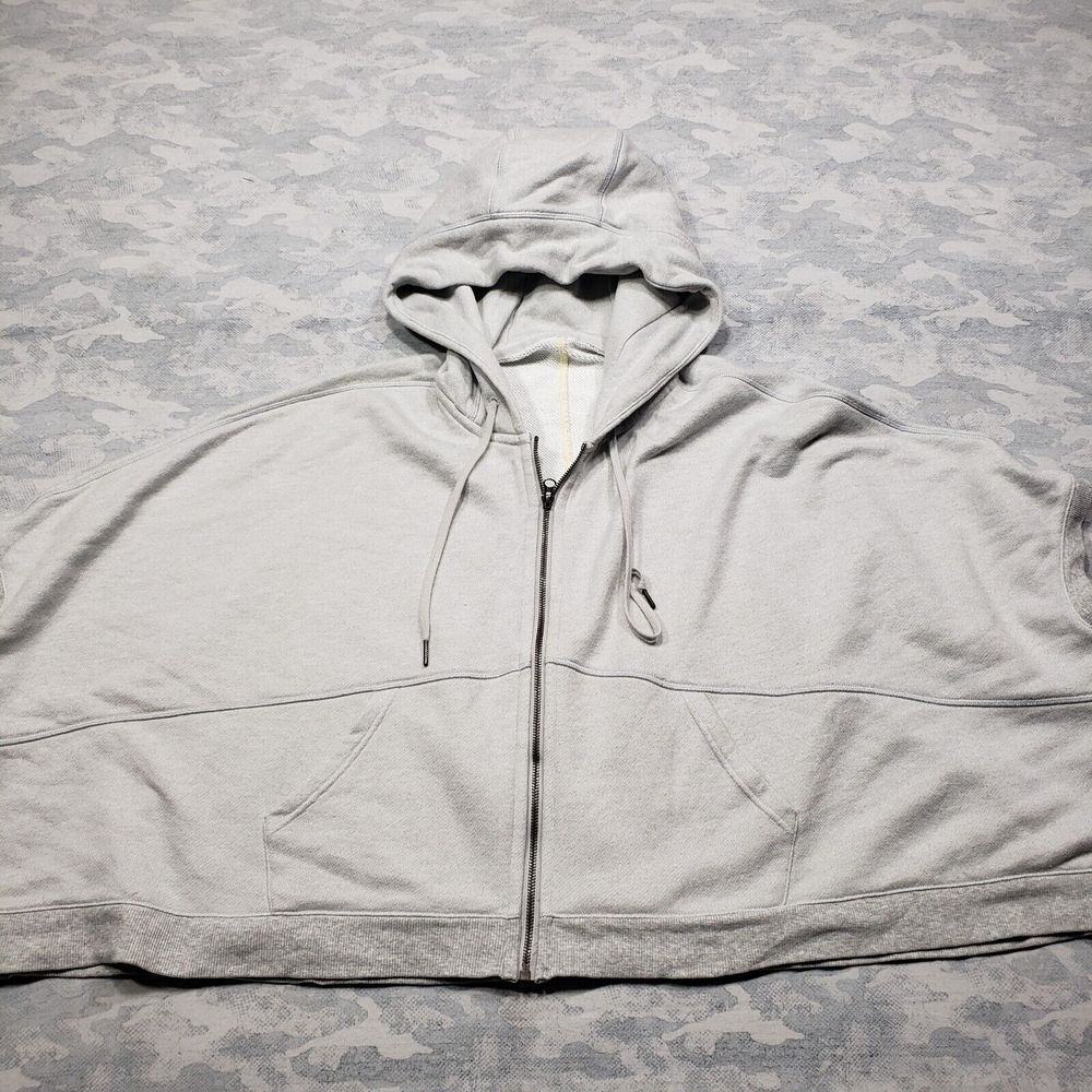 Lululemon Light Gray Zip-Up Hoodie Size 6